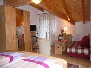Gletschermuhle 3*